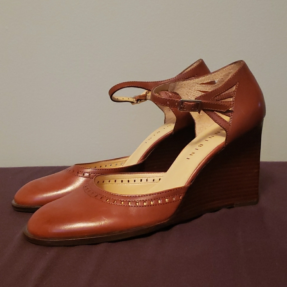 Gianni Bini Mary Jane wedges